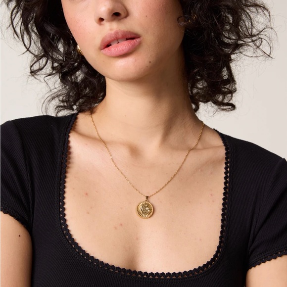 Siam Top Rouje - Picture 2 of 4